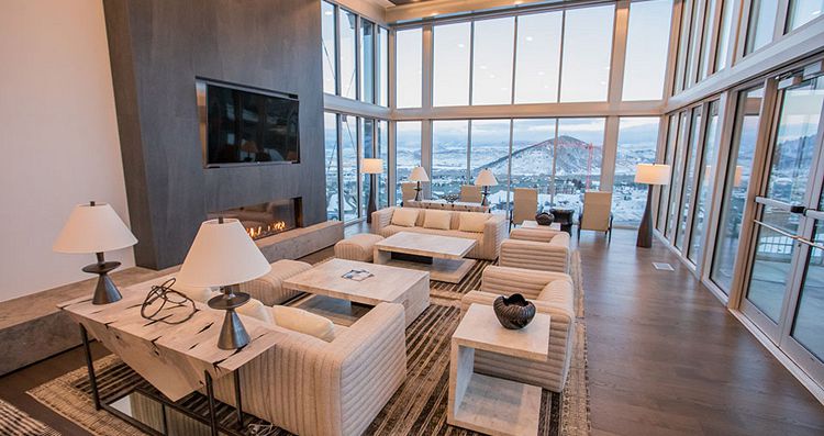 Enjoy the on-site Clubhouse with lounge. Photo: Vail Resorts - image_1